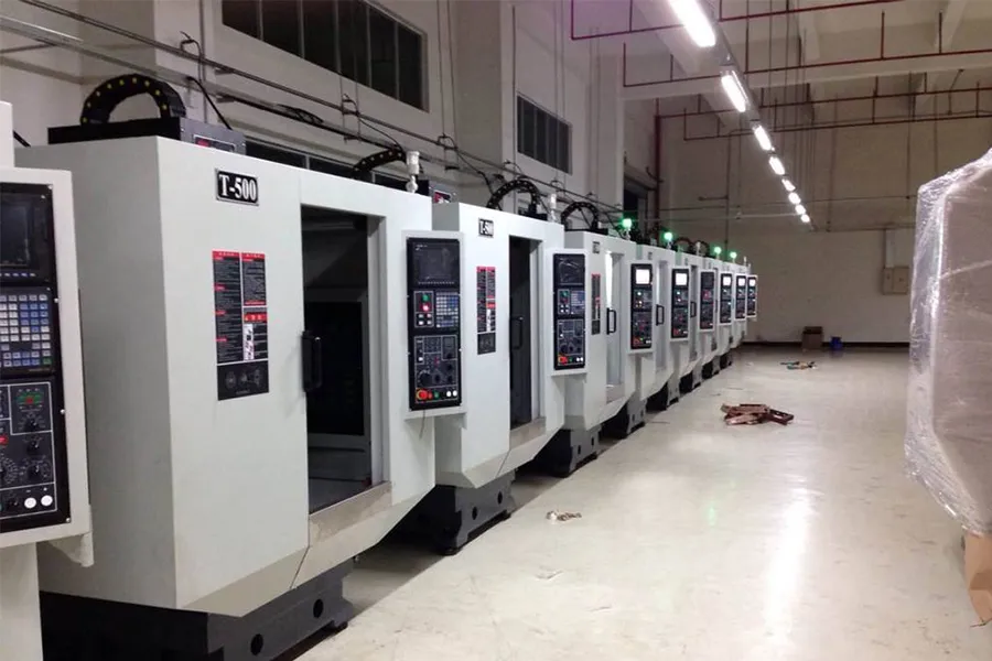 Efficient assembly line for producing pallet wrapping machines